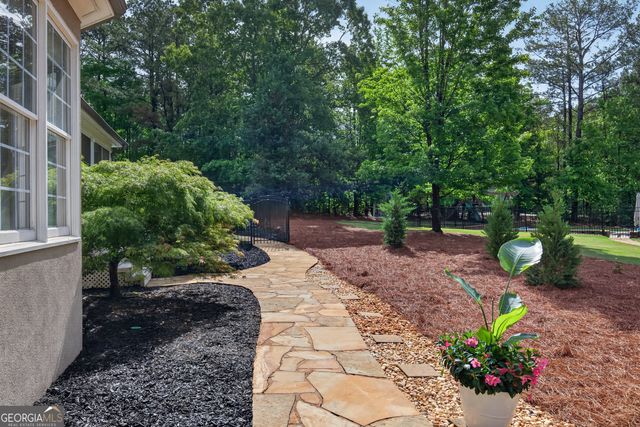 105 Hidden Springs Lane, Peachtree City, GA 30269