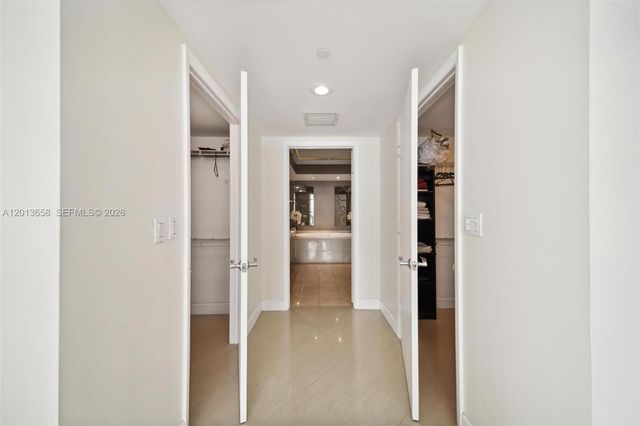 1830 S Ocean Drive 1701, Hallandale Beach, FL 33009