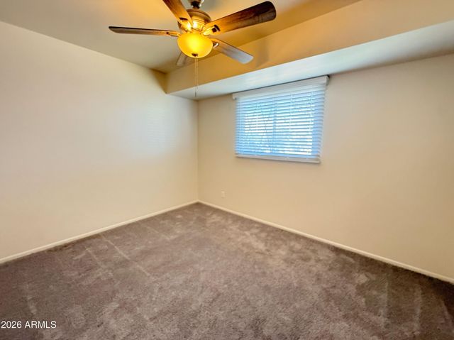 6742 N 43rd Avenue, Glendale, AZ 85301
