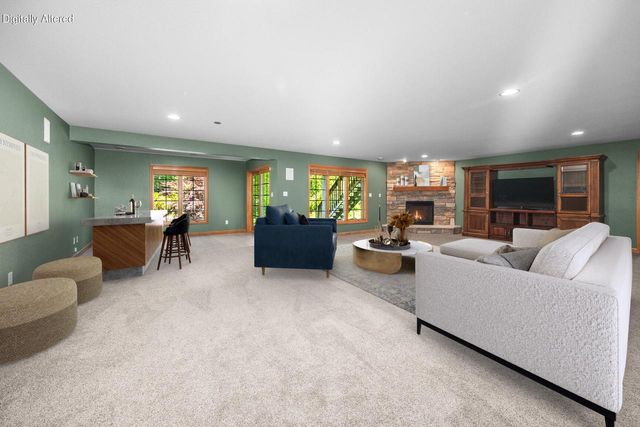 W171N5517 Autumn View LANE, Menomonee Falls, WI 53051