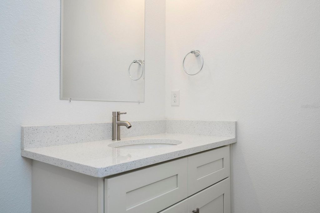 Image 53 of property listing at 8 LOCUST RUN PASS, Ocala, FL 34472