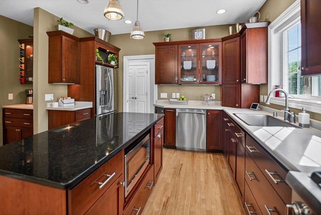 441 Dunhill Drive, Verona, WI 53593