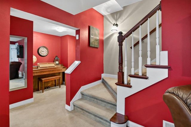 441 Dunhill Drive, Verona, WI 53593