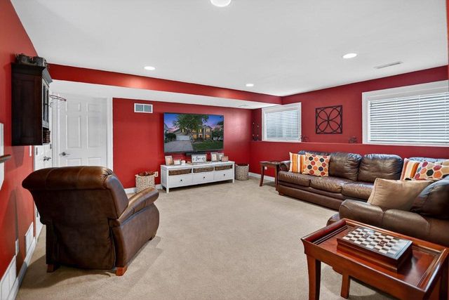 441 Dunhill Drive, Verona, WI 53593