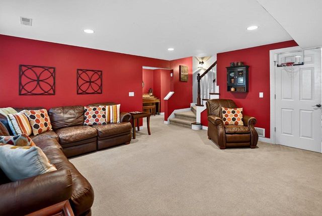 441 Dunhill Drive, Verona, WI 53593