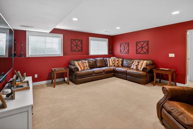 441 Dunhill Drive, Verona, WI 53593