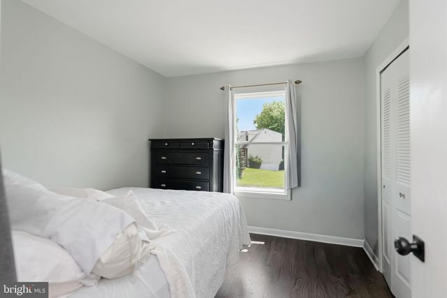 5625 ROUNDTREE DR, Woodbridge, VA 22193
