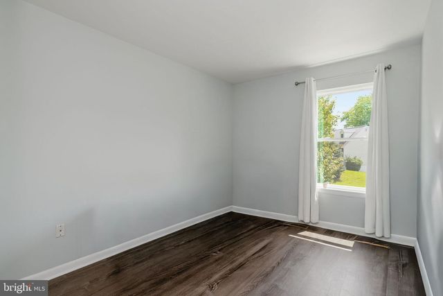 5625 ROUNDTREE DR, Woodbridge, VA 22193