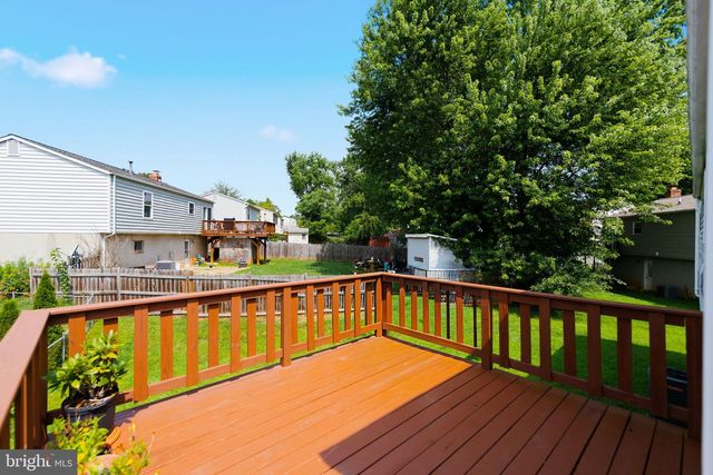 5625 ROUNDTREE DR, Woodbridge, VA 22193