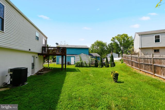 5625 ROUNDTREE DR, Woodbridge, VA 22193