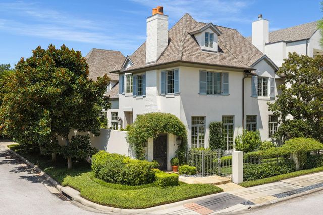 2820 Ferndale Street, Houston, TX 77098