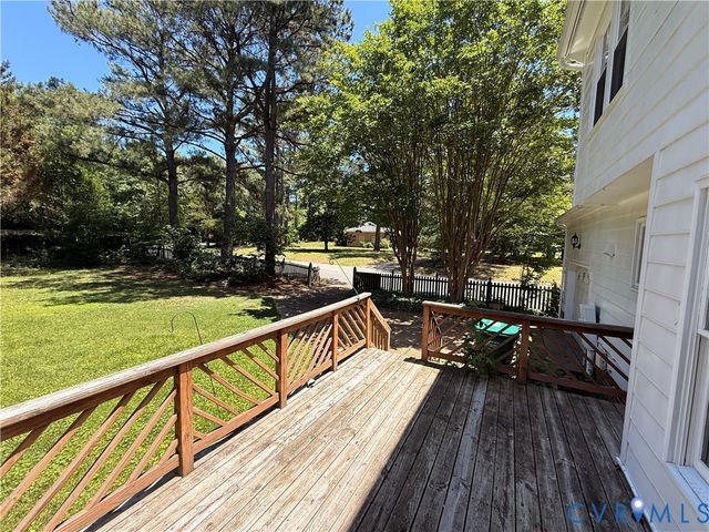 11300 Crown Grant Ct, Richmond, VA 23233