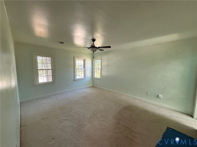 11300 Crown Grant Ct, Richmond, VA 23233