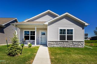3077 NW Irvinedale Drive, Ankeny, IA 50023