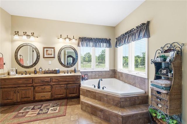 14101 E 198th Street, Peculiar, MO 64078