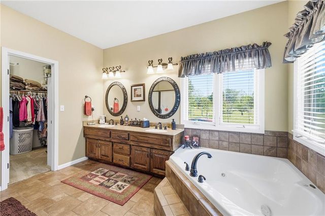 14101 E 198th Street, Peculiar, MO 64078
