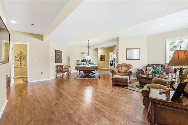 14101 E 198th Street, Peculiar, MO 64078