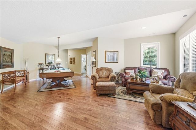 14101 E 198th Street, Peculiar, MO 64078