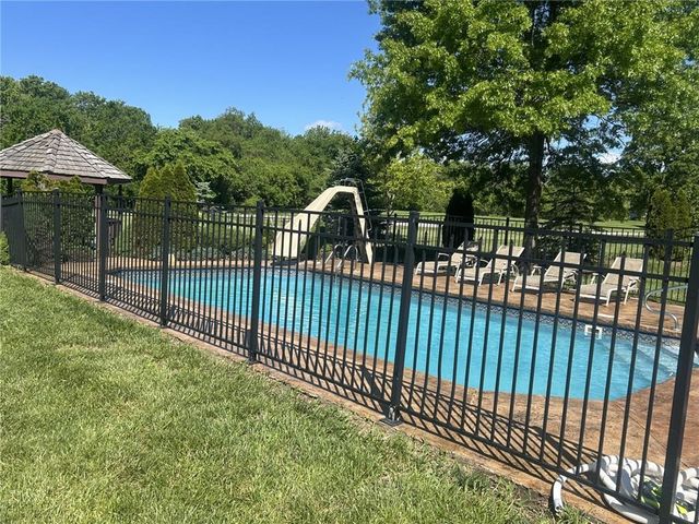 14101 E 198th Street, Peculiar, MO 64078