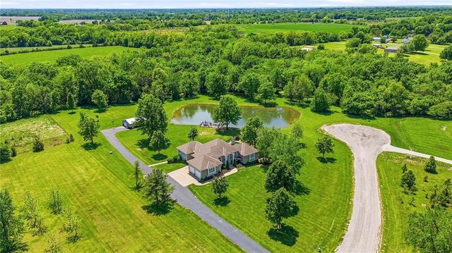 14101 E 198th Street, Peculiar, MO 64078