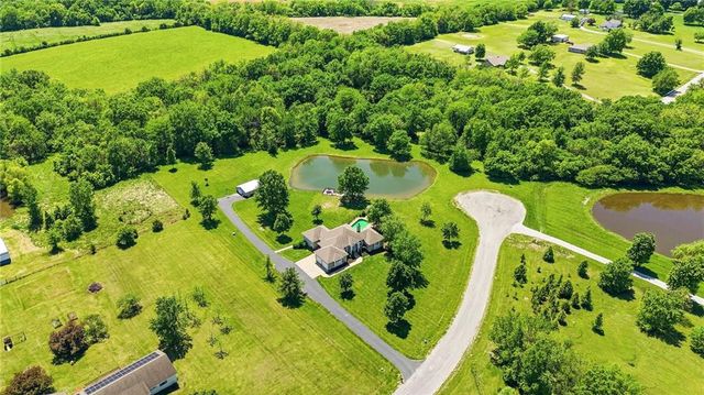 14101 E 198th Street, Peculiar, MO 64078