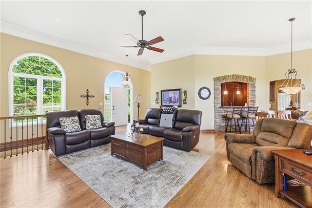 14101 E 198th Street, Peculiar, MO 64078