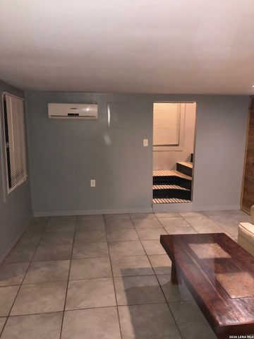 237 Post A, San Antonio, TX 78215