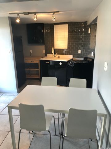 237 Post A, San Antonio, TX 78215