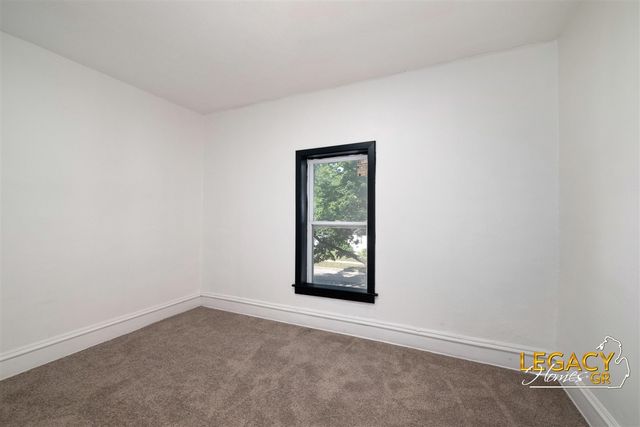 2232 5th Street, Muskegon, MI 49444