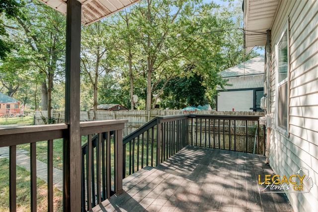 2232 5th Street, Muskegon, MI 49444