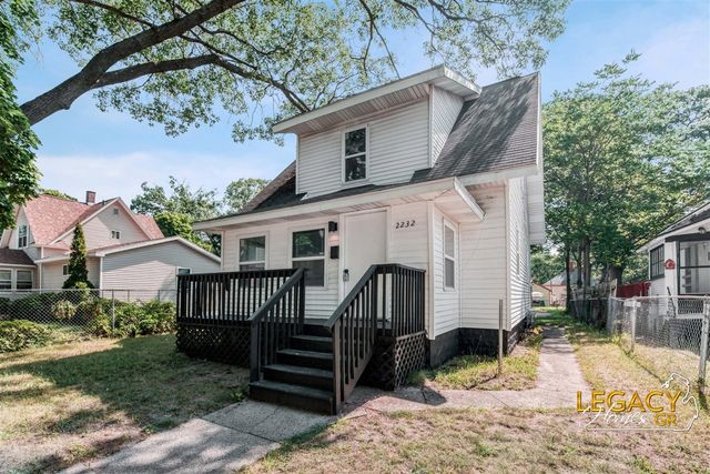 2232 5th Street, Muskegon, MI 49444