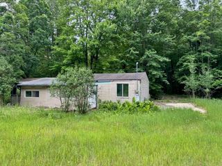 4303 W Adams Road, Lake, MI 48632