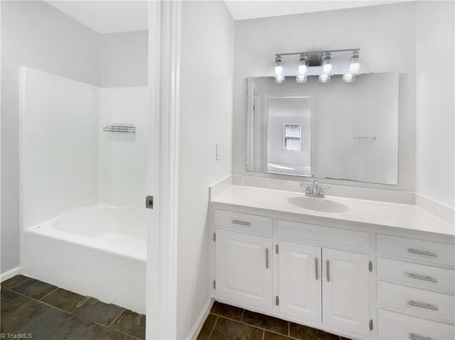 2821 Edgewood Avenue, Burlington, NC 27215