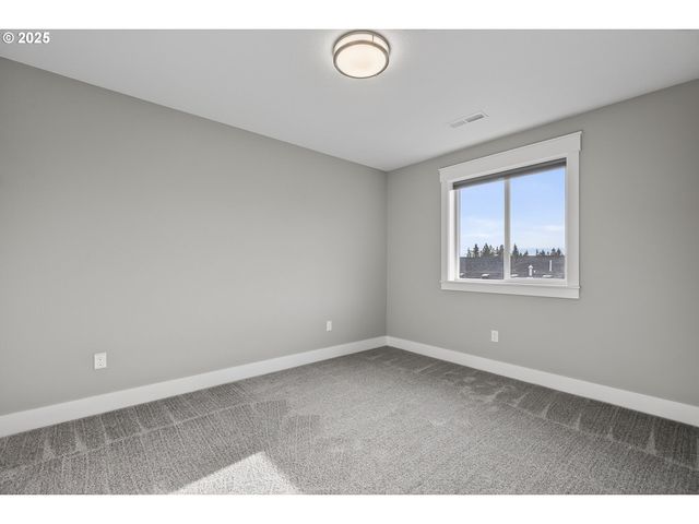 2320 N R St, Washougal, WA 98671