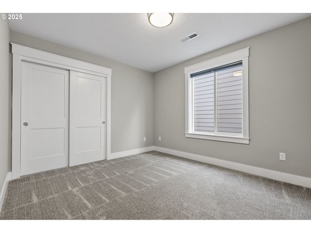 2320 N R St, Washougal, WA 98671