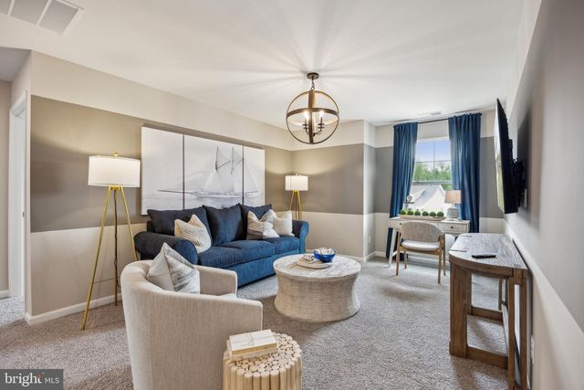 54 FAIRFIELD DR, Staunton, VA 24401