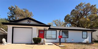 605 N Davis Drive, Arlington, TX 76012