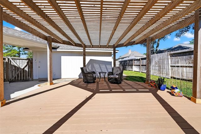 15630 Twisting Springs Drive, Cypress, TX 77433