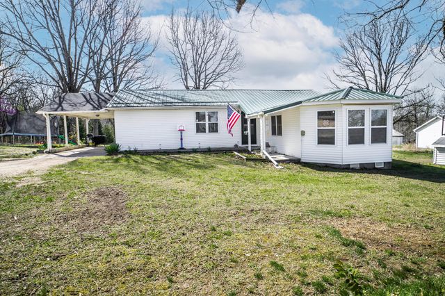 26 Cowboy Trail, Buffalo, MO 65622