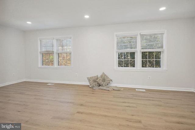 4638 LINMAR CT, Alexandria, VA 22312