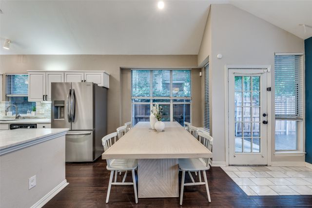 2300 Pagoda Oak Drive, Plano, TX 75074