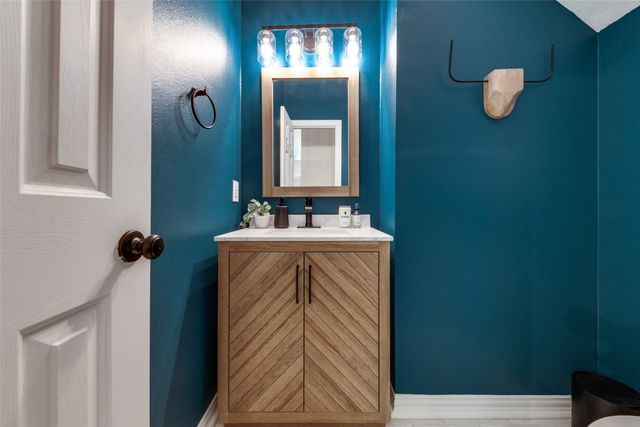 2300 Pagoda Oak Drive, Plano, TX 75074