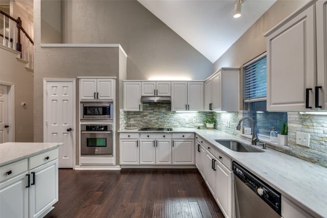 2300 Pagoda Oak Drive, Plano, TX 75074