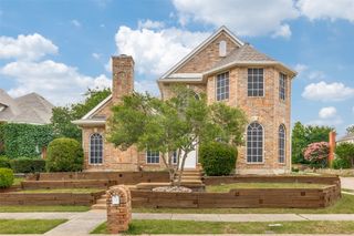 2300 Pagoda Oak Drive, Plano, TX 75074