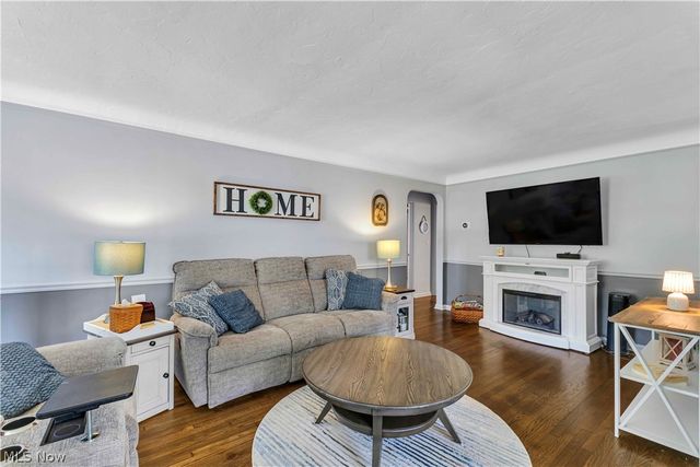 24323 Smith Avenue, Westlake, OH 44145