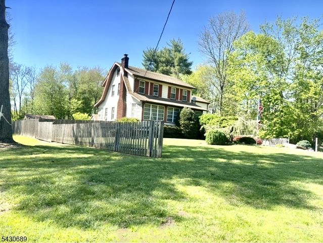 52 Passaic Avenue, Livingston Twp., NJ 07039