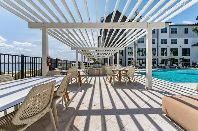1420 LAKEFRONT DRIVE 2103, Sarasota, FL 34240