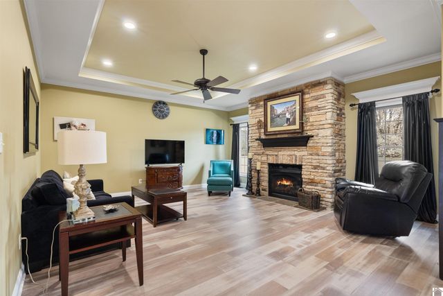 125 Pershing Way, Paducah, KY 42001