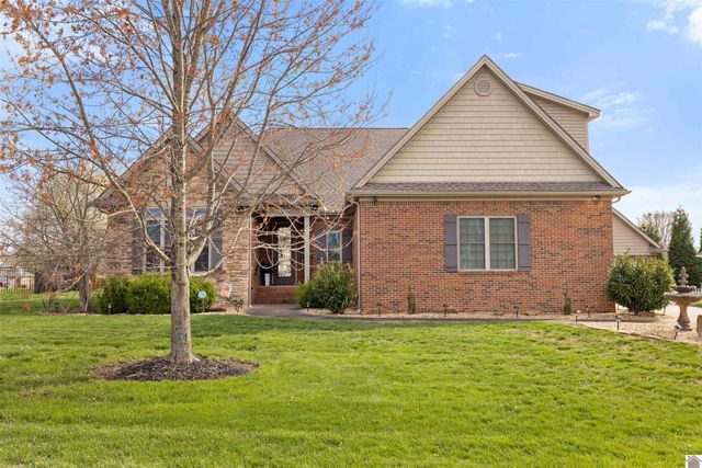 125 Pershing Way, Paducah, KY 42001