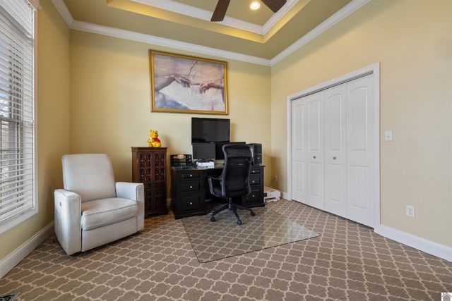 125 Pershing Way, Paducah, KY 42001